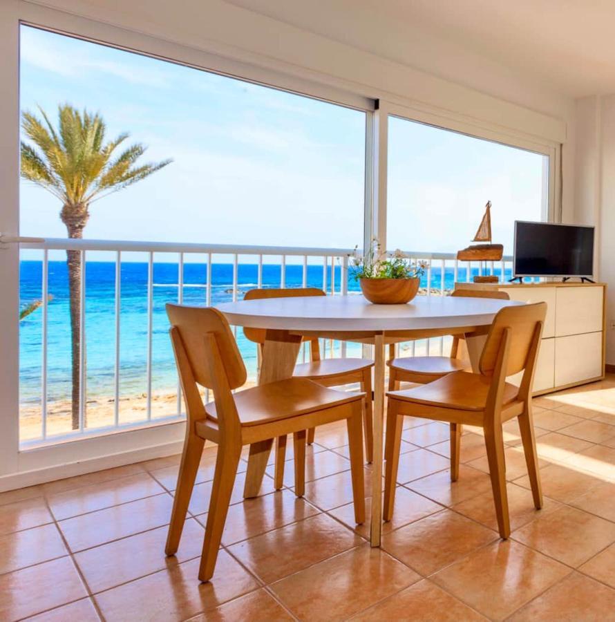 Apartamentos Sa Varadero Fronte Mar Espujols Es Pujols Exterior foto